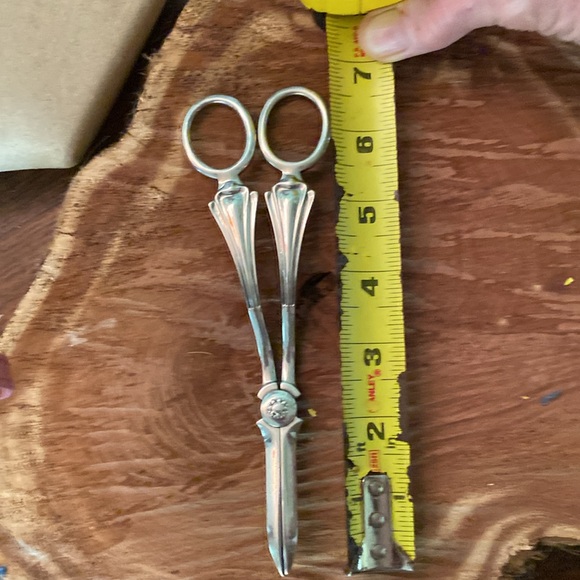 Victorian Grape Cutters Marked - Picture 6 of 6